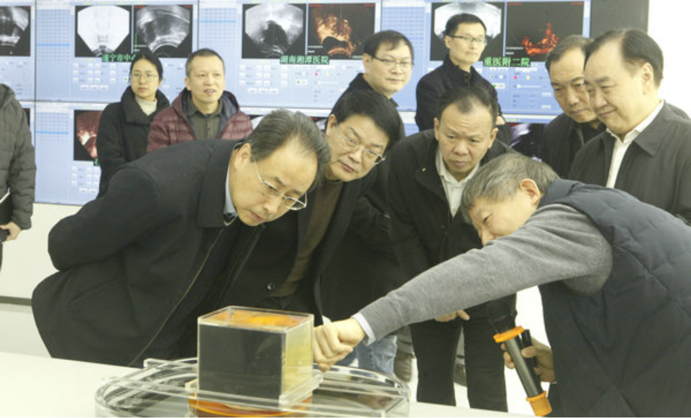 院士科技行||中國工程院院士樊代明：望持續(xù)鉆研，保持引領(lǐng)